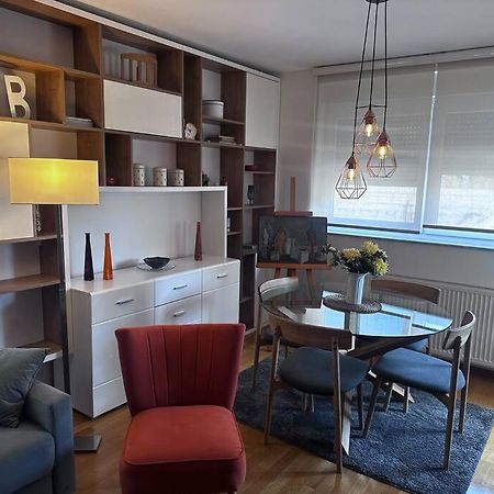 Apartman Pionirska Dolina SJJ Exteriér fotografie
