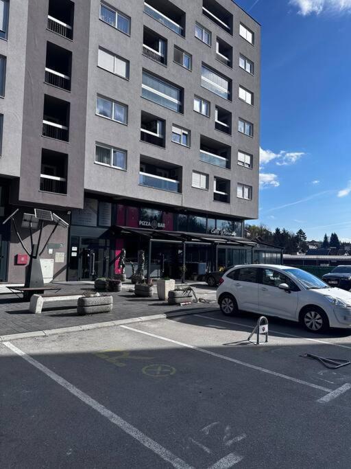 Apartman Pionirska Dolina SJJ Exteriér fotografie
